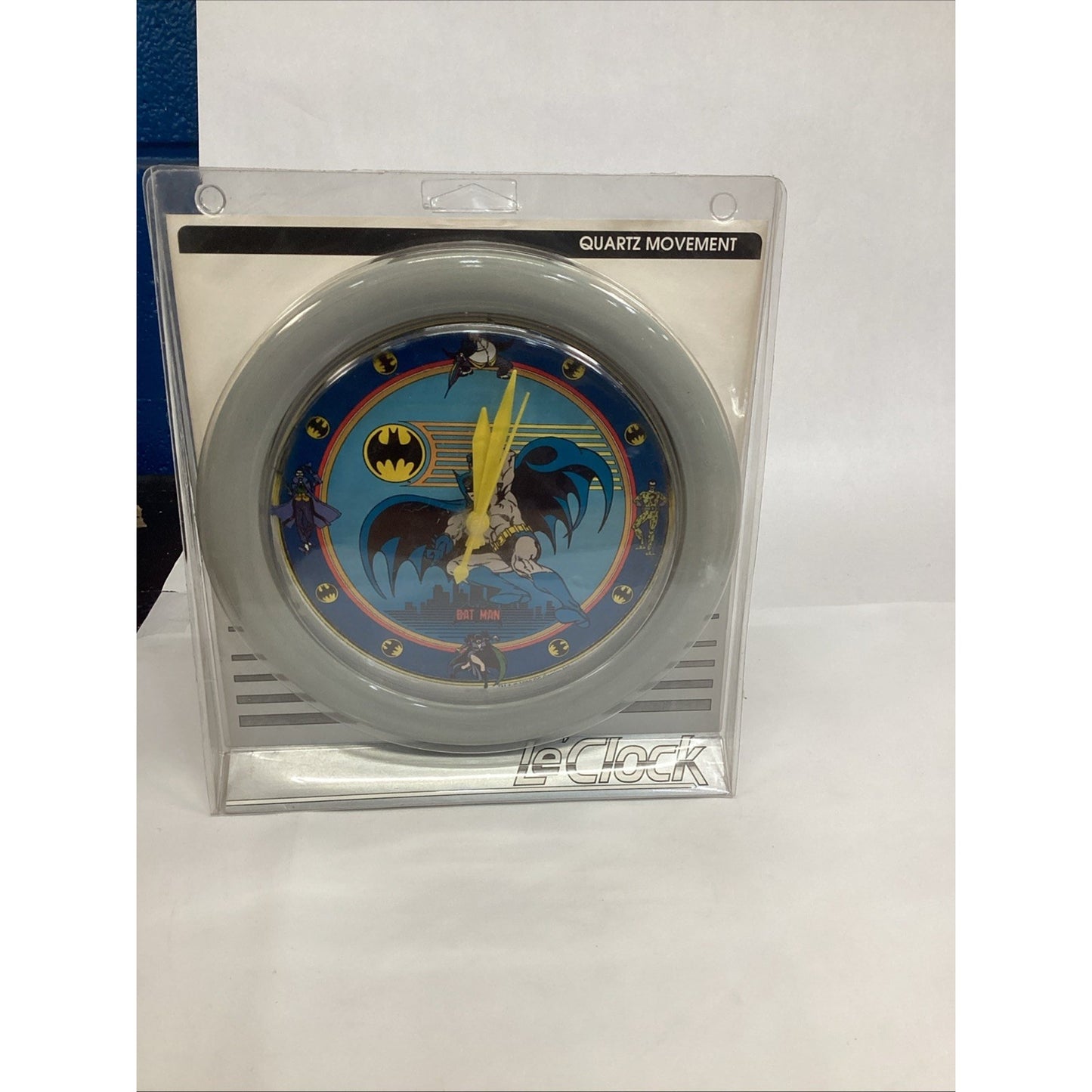 VINTAGE BATMAN ELECTRO OPTIX LE WALL CLOCK - QUARTZ MOVEMENT - New