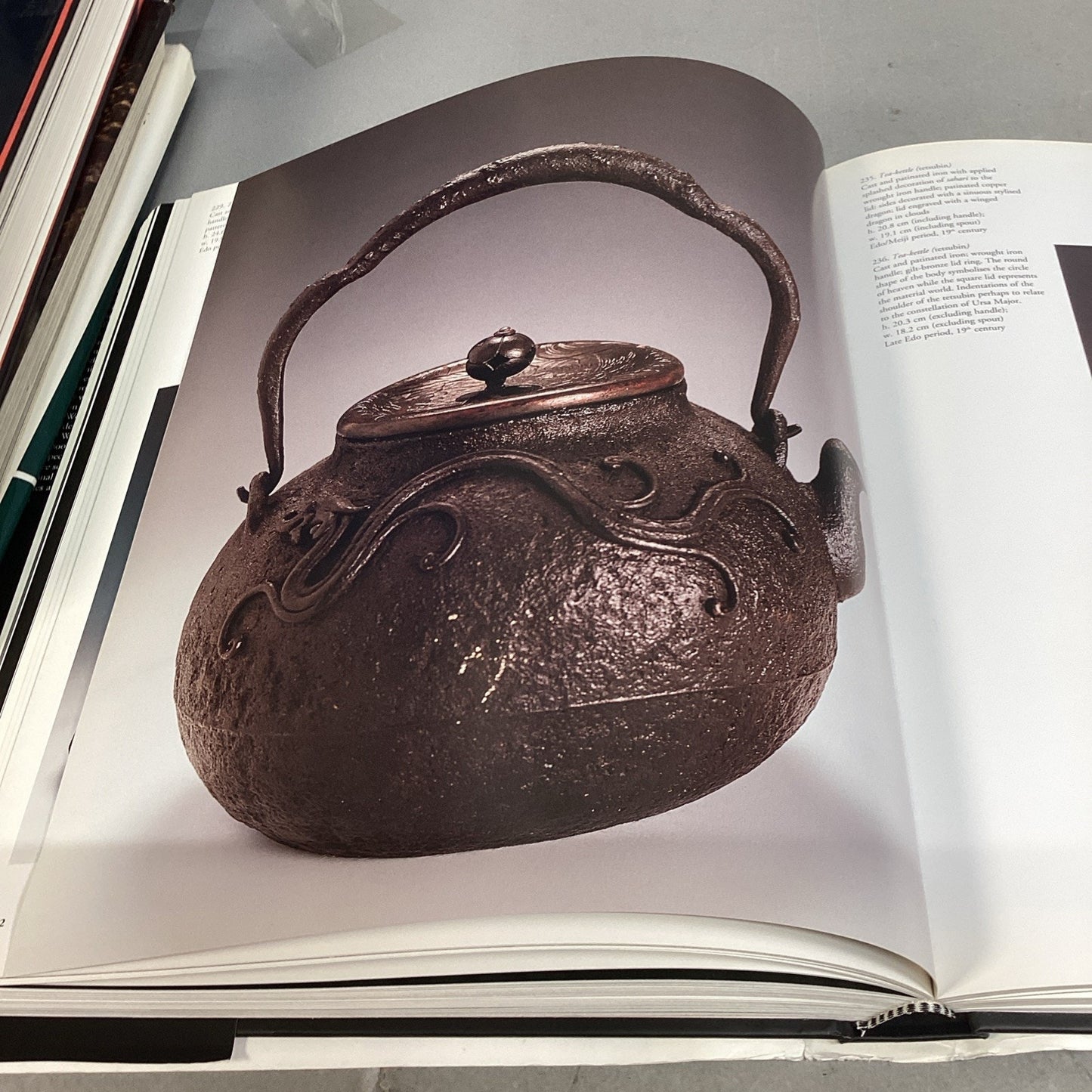 TIMELESS BEAUTY - Traditional Japanese Folk Art Hardcover Book ~ 2002