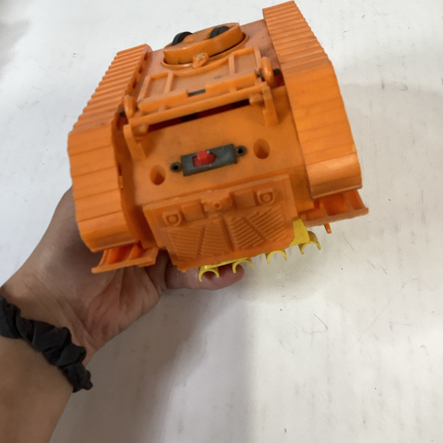 UFO : VERY RARE MISSILE TANK ELECTRONIC MODEL - Incomplete - Parts Or Repair