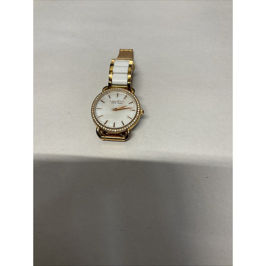 Beautiful Caravelle By Bulova Ladies Quartz Watch MOP Dial Gold Tone New Battery