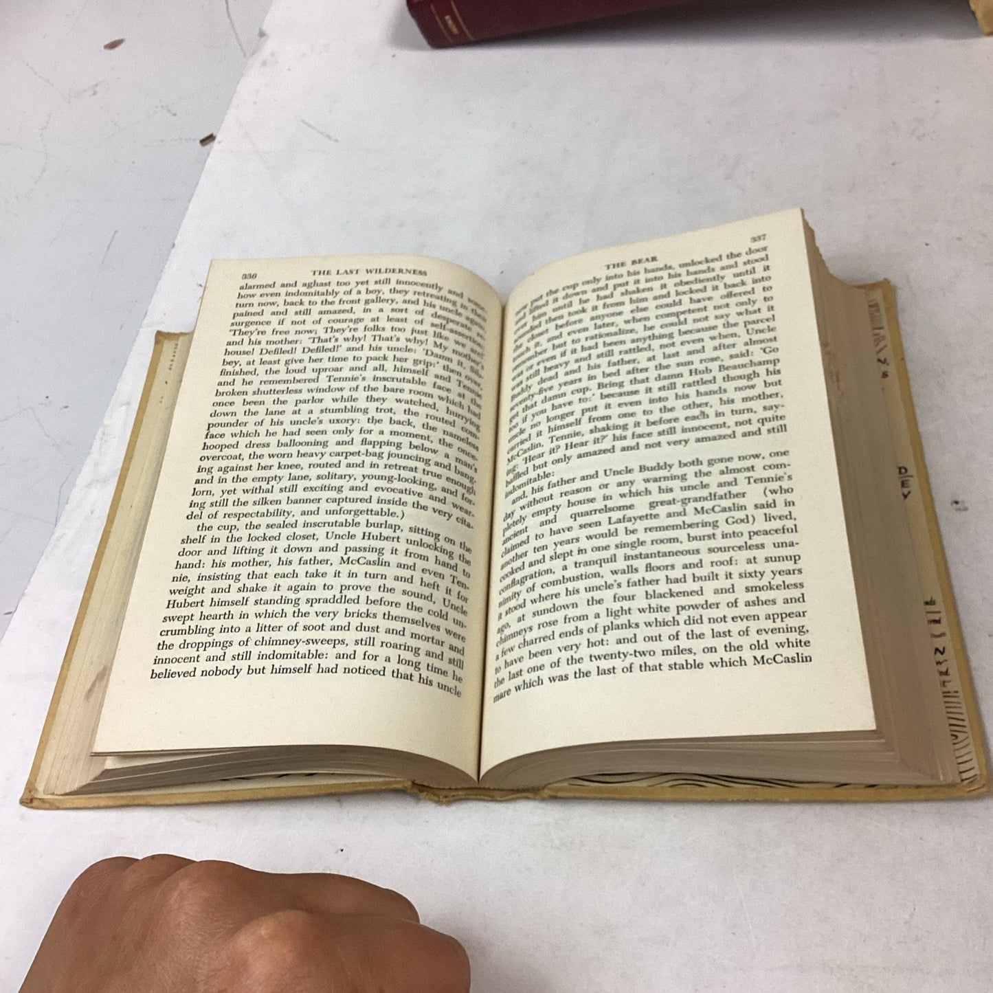 Faulkner, Dictionary Of Khazars,works Of Thomas Atway, Ulysses, Poems Of Longfel