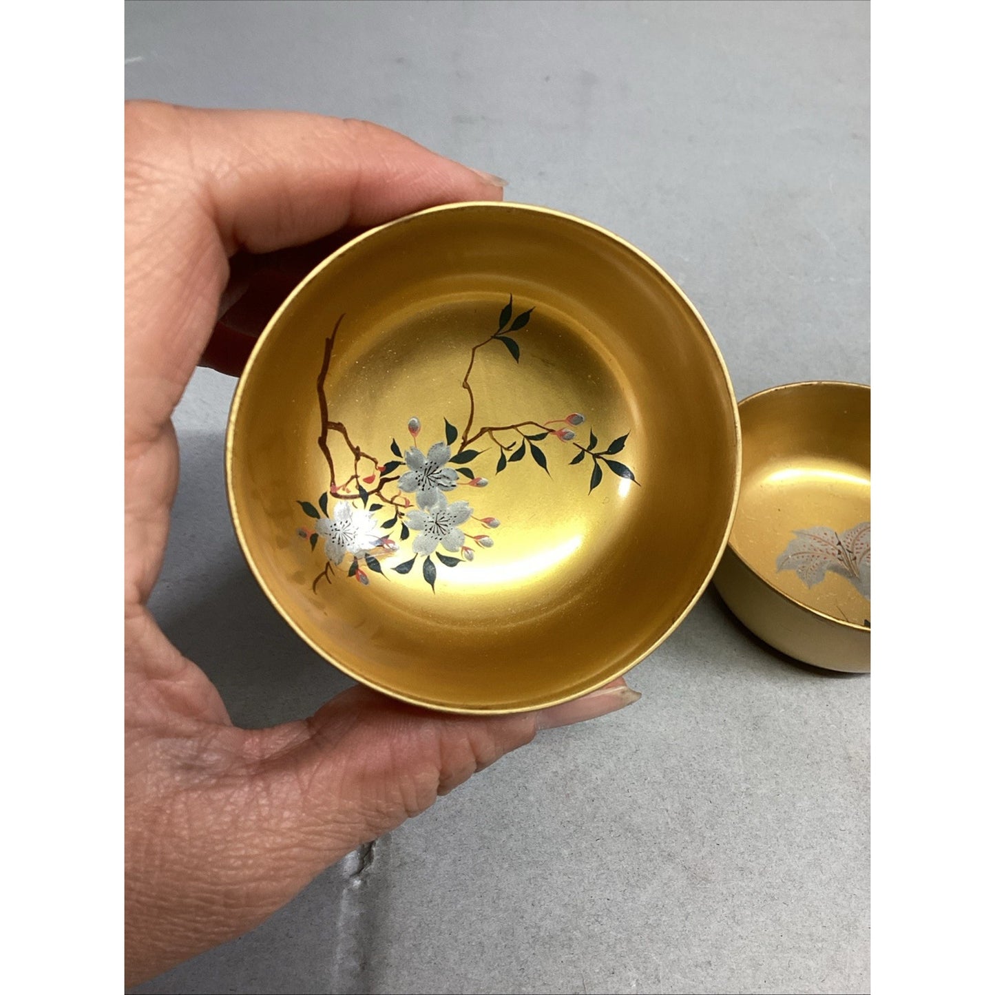 Set Of 6 Japanese Gold Floral Hand Painted Sake Cups