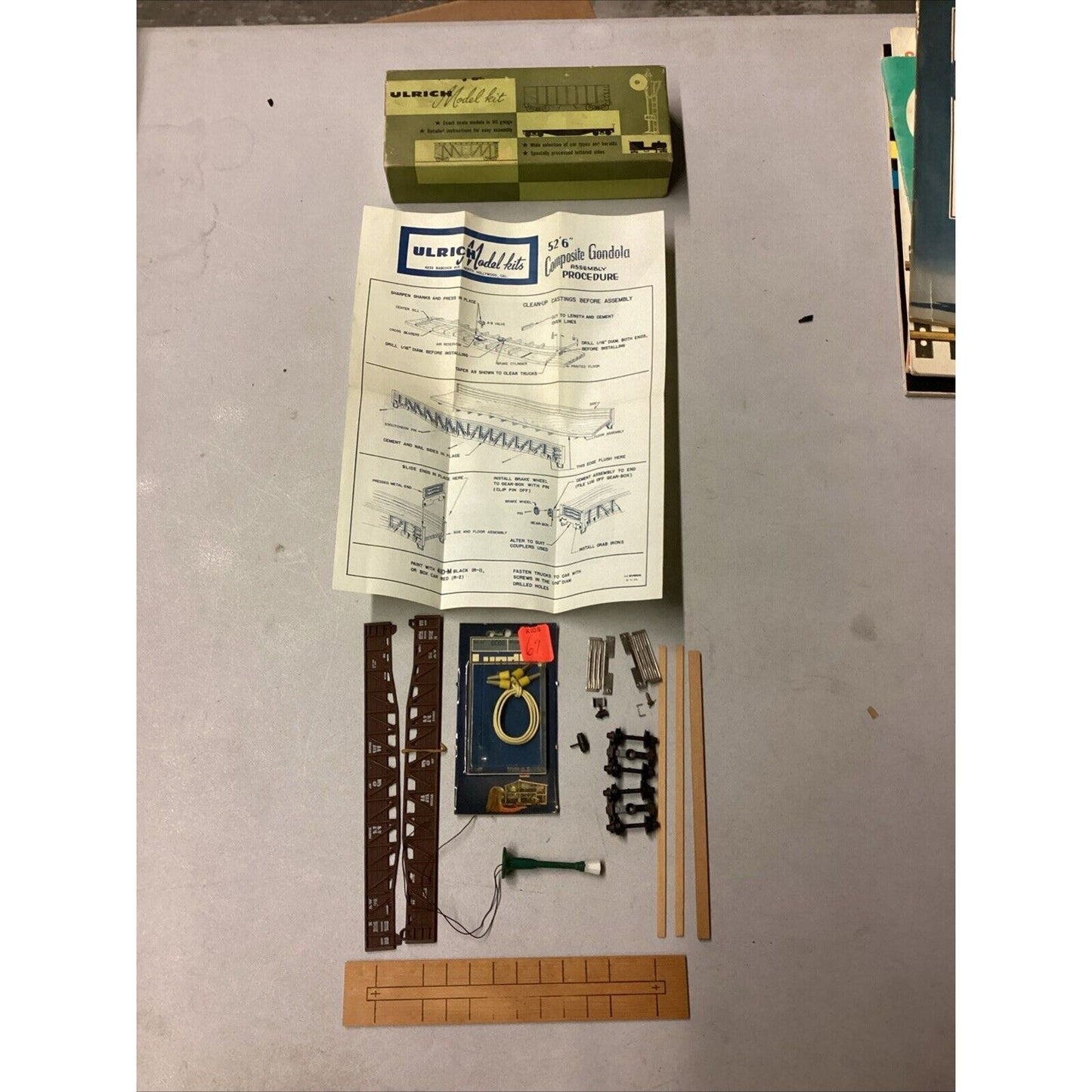 ULRICH Model Kit Gondola Car HO Scale Kit With Instructions & Original Box