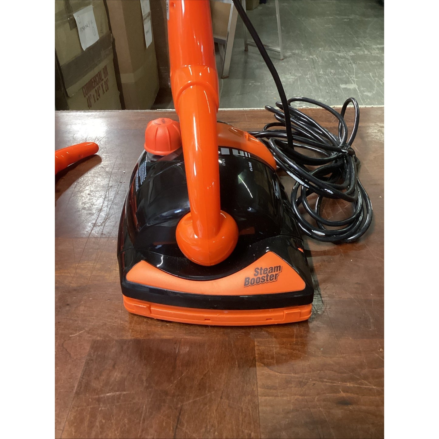 Euroflex EZ2 Super Clean Floor Steamer W/ 3 Pads, Measuring Cup & Instructions