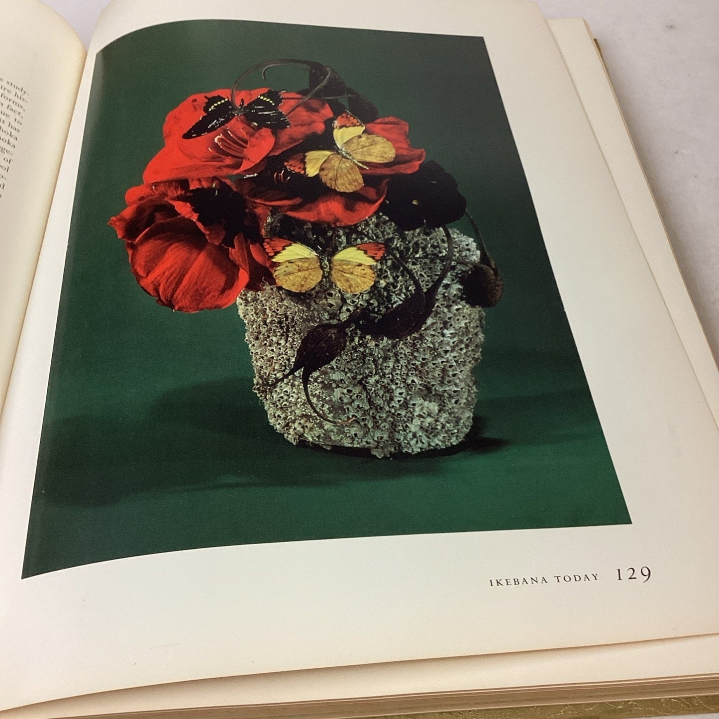 Japanese - The Masters Book Of Kebana - 1966 First Edition - Illustrated