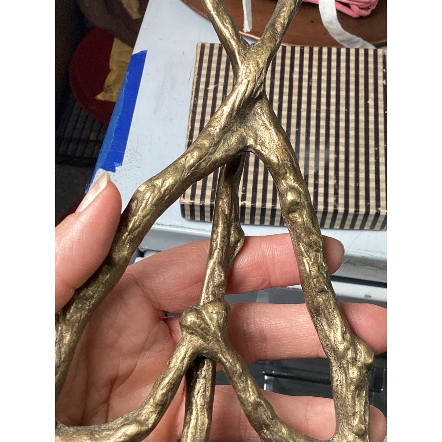 4 San Pacific Intl SPI Metal Gold Plate Pic Holder with Branches/Woodland Theme