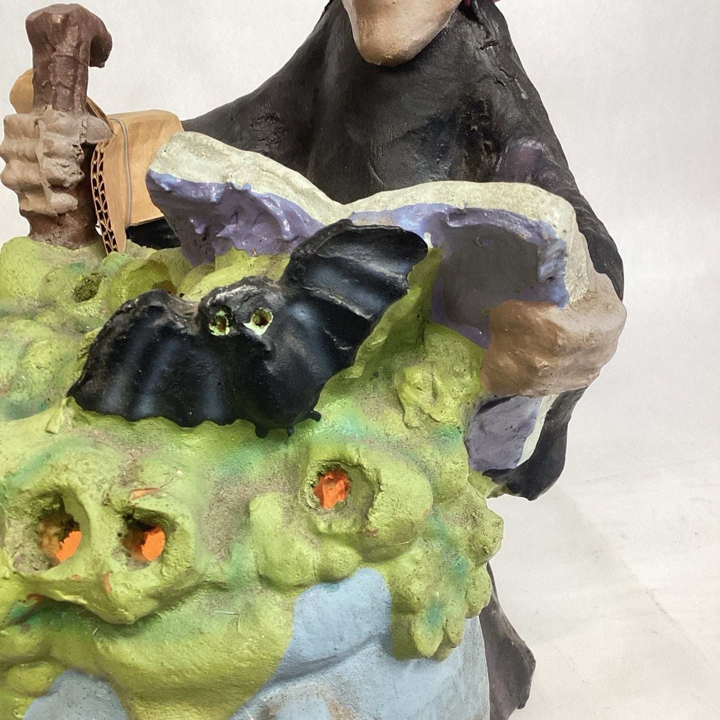 VTG NOS 90s Matrix Industries Halloween Witch Cauldron Lighted Foam Blow Mold