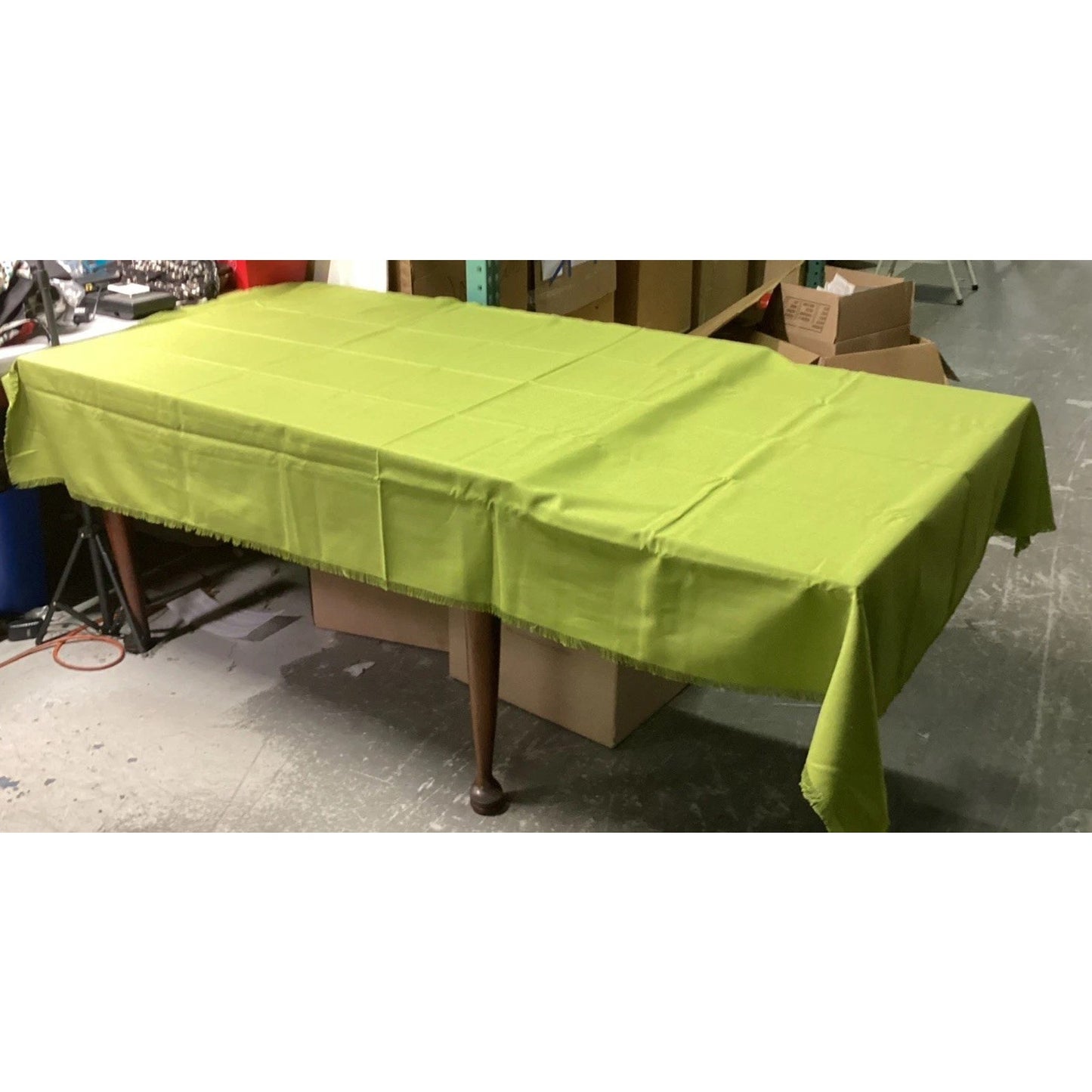 Set Of 2 Vintage Table Cloths - Olive Green (90x50”) And Light Pink (120x70”)
