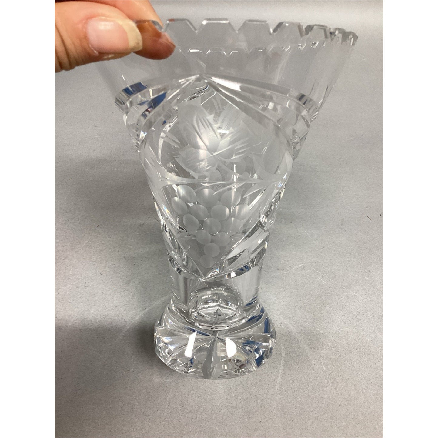 Lausitzer Glass 24% Lead Crystal Etched Hand Cut Vase Germany Grape Pattern