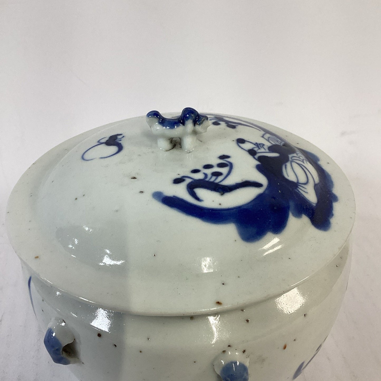 Antique 1851-1861 Chinese Blue And White Porcelain Kamcheng Covered Jar Qing Dyn