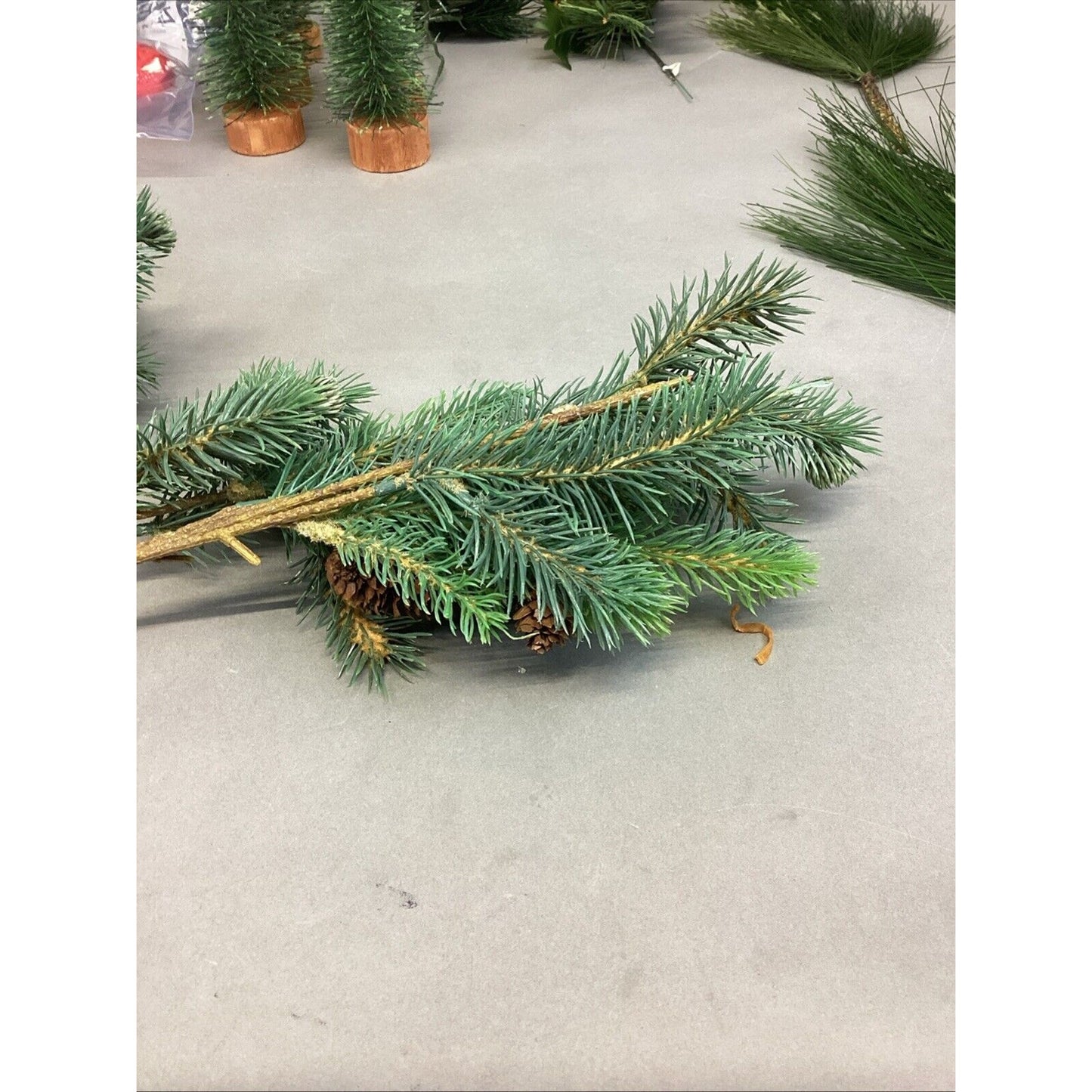 Lot Of 18 - Christmas Wreath, 5 Mini Trees, 2 Centerpieces & Strawberry Ornamen