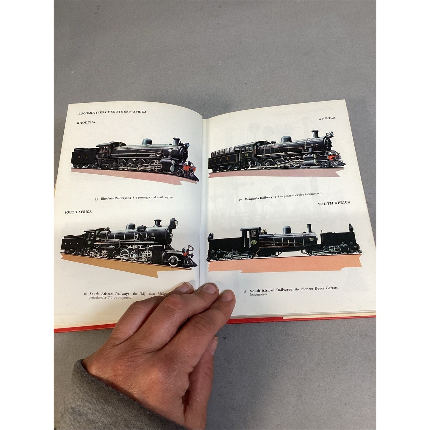 Railways at the Zenith of Steam 1920-1940 Railways of the World in Color - Nock