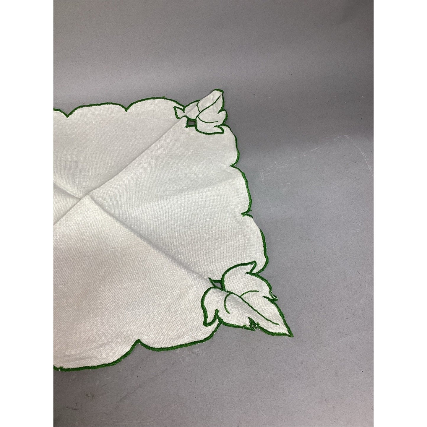 Set Of 6 Embroidered Green Leaf Linen Placemats - Vintage