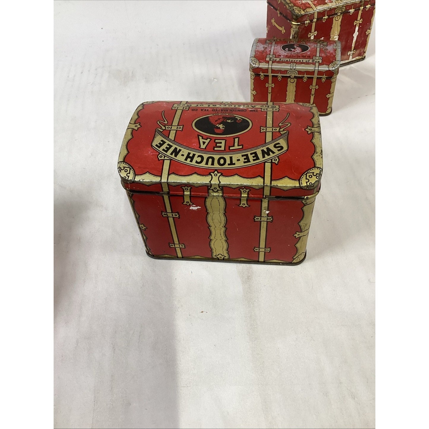 3 Vintage SWEE-TOUCH-NEE TREASURE CHEST TEA TINS - Nesting Tins