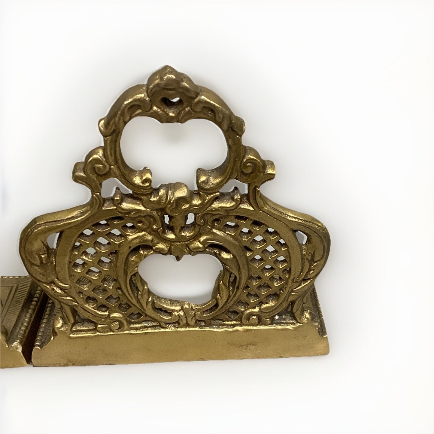 VTG ANNA GRIFFIN BRASS VICTORIAN LATTICE STYLE BOOKENDS - TWO'S Co