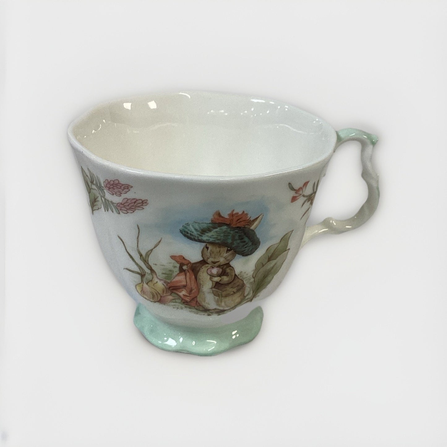 Royal Albert Peter Rabbit Cup Benjamin Bunny Beatrix Potter 1986 F.W.&Co England
