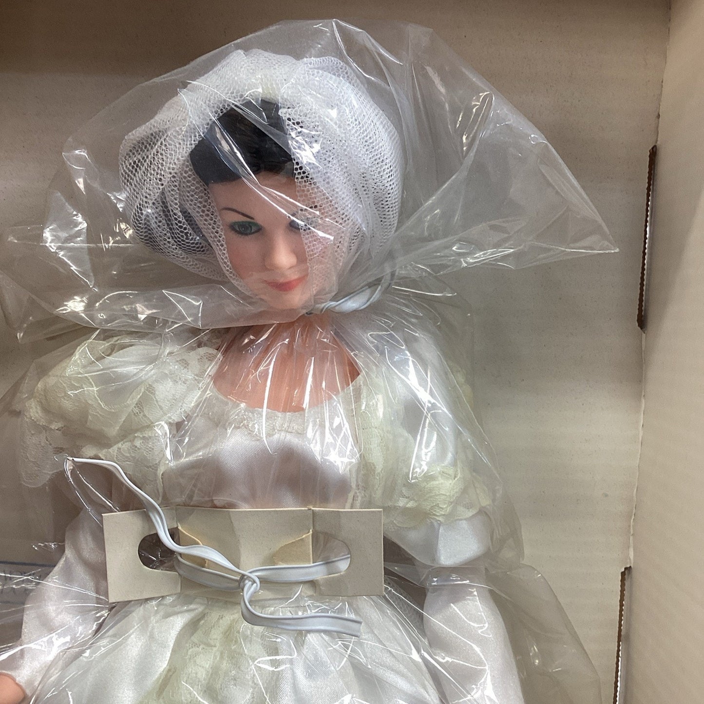 Vintage World Doll Gone With The Wind Scarlett O’Hara #71992 - 19” Doll - NOS