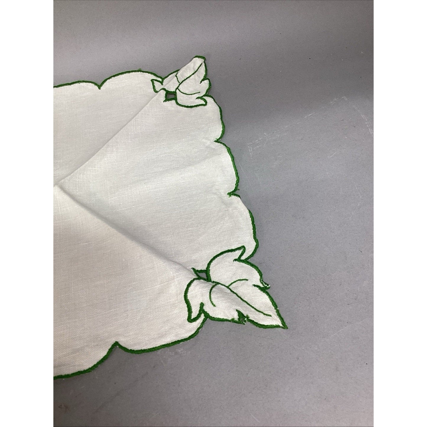 Set Of 6 Embroidered Green Leaf Linen Placemats - Vintage