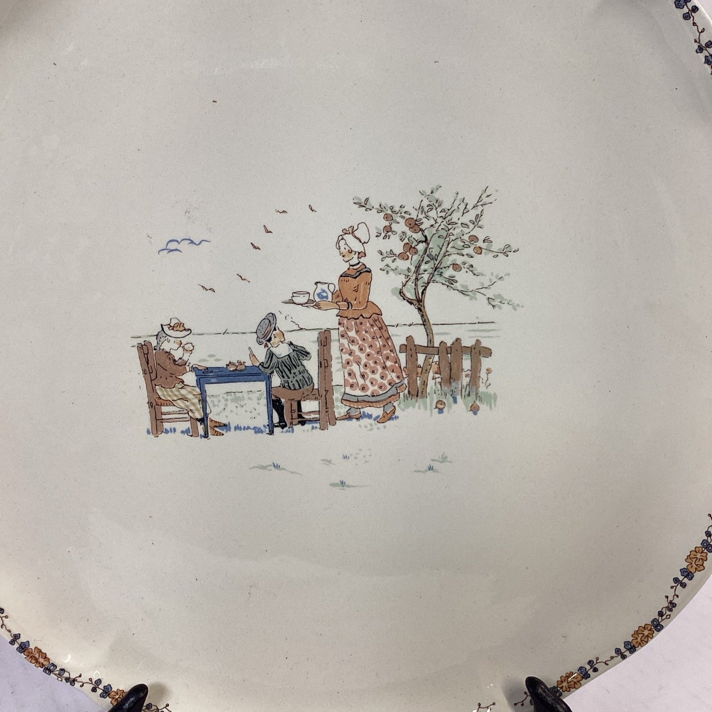 Sarreguemines Enfants Richard Large Round Cake Pastry Platter Dish - 13.25”D