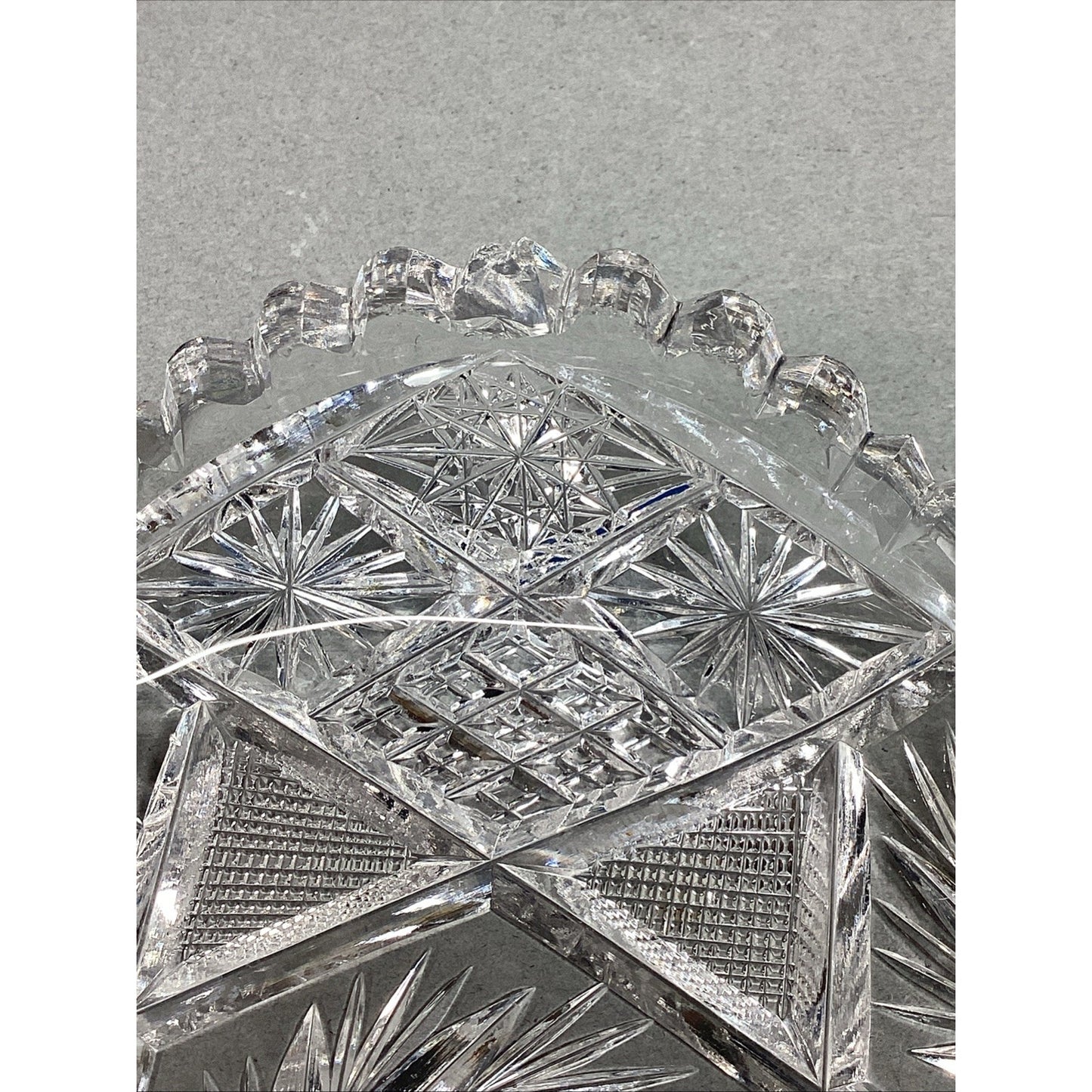 Vintage Scalloped Starburst Saw Tooth Edge Heavy Glass Candy Dish w/ Finger Loop