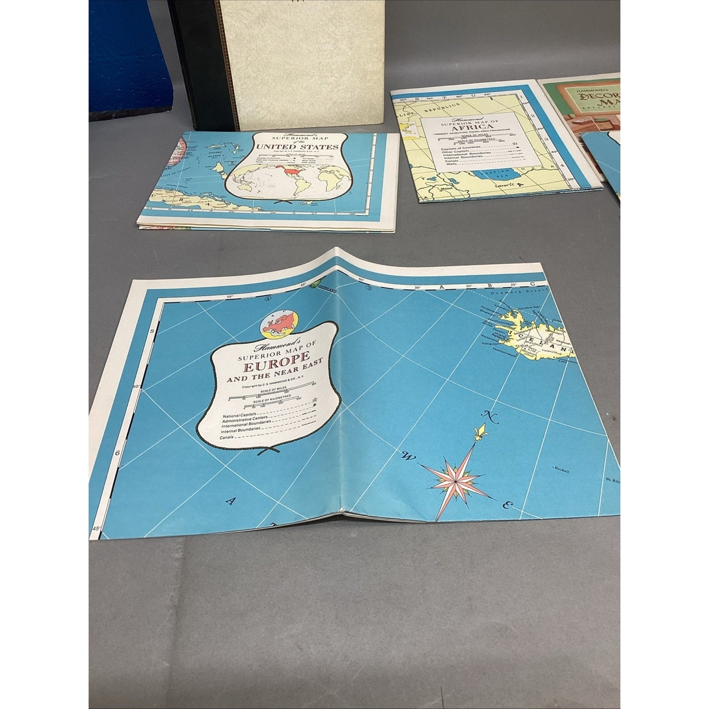 Hammond Deluxe Map Library - US, The World, South America, Asia, Europe, Canada