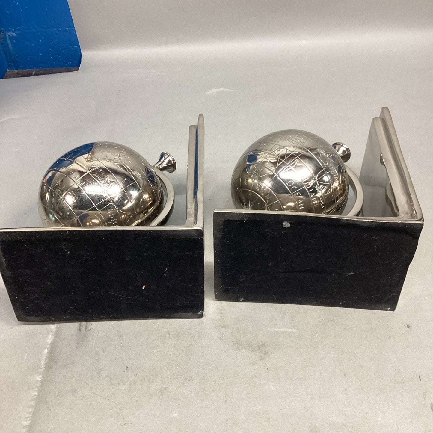 Aluminum Globe Bookends - Nickel Plated - Globes Spin