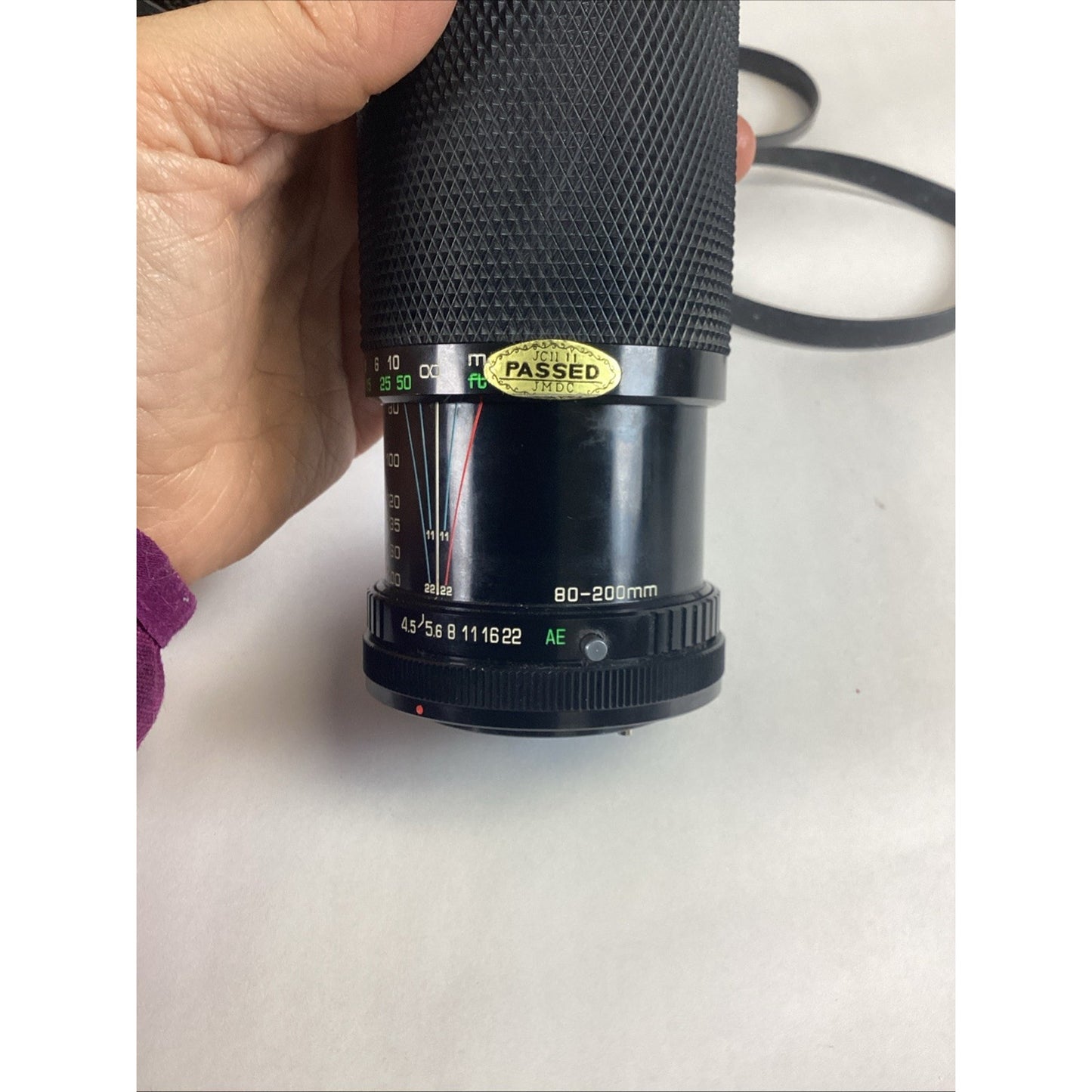Soligor 80-200mm Zoom + Macro - #38166305 W/ Case & 2 Lens Covers