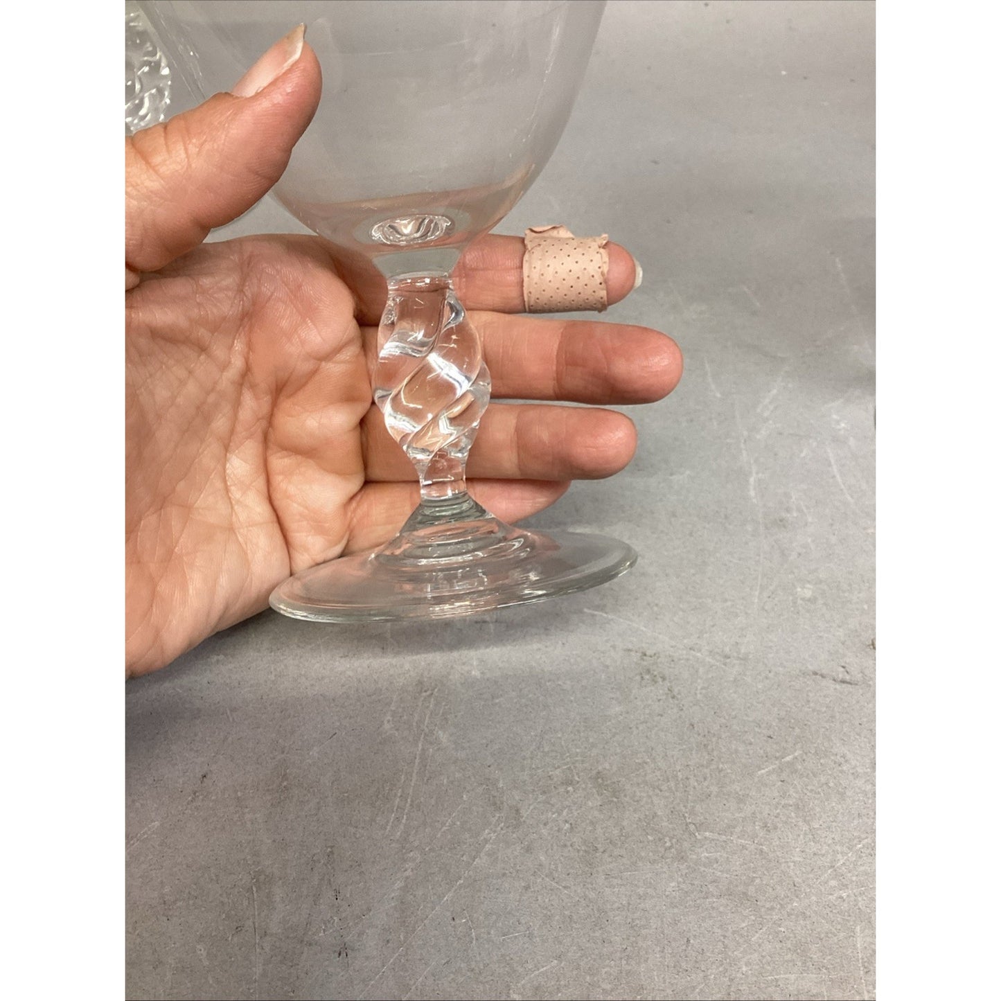 Set Of 5 - Wine Glasses And Water Goblets