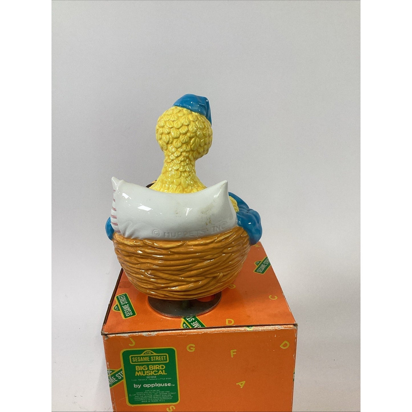 Sesame Street Big Bird Musical - Big Bird In Bed - Twinkle Twinkle Little Star