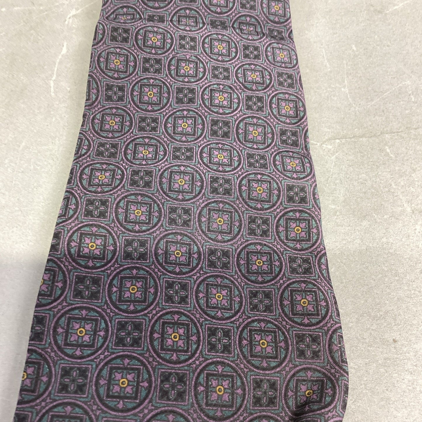 Frank Stella Ltd New York & Bloomingdale’s Peterborough 100% Silk Men’s Neckties Tie
