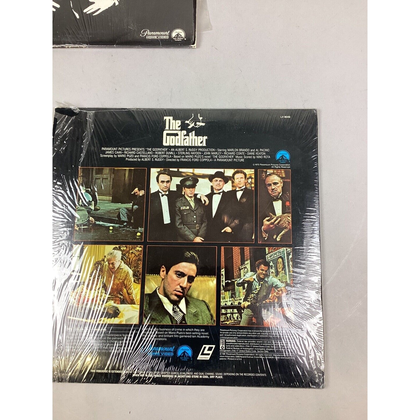 Set Of 6 Laser Videodiscs - Godfather 1/2, Wayne’s World, Thief Of Hearts..