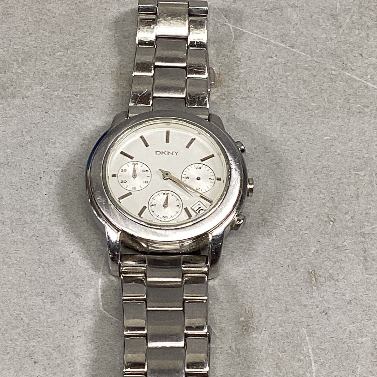 DKNY NY 8327 Solid Stainless Steel Unisex Watch - Untested