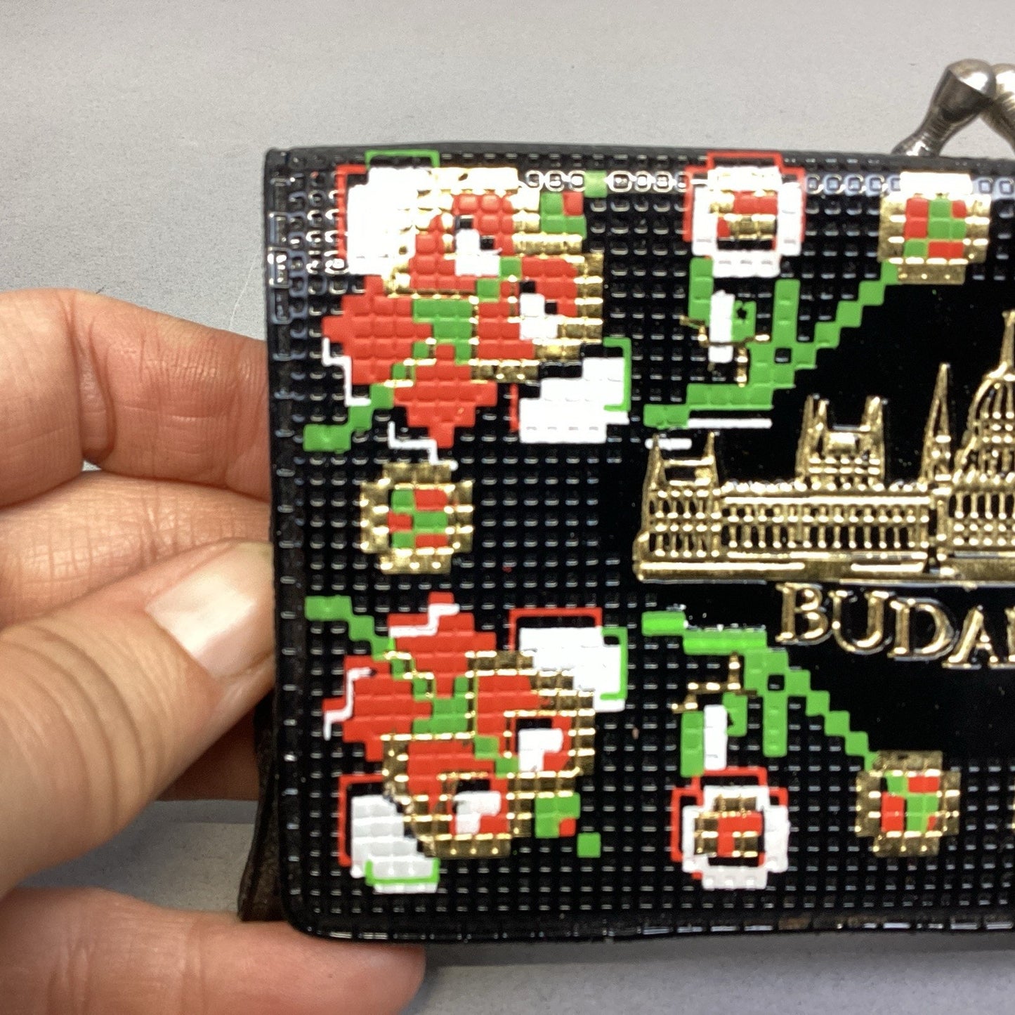 Rare Vintage Souvenir Wallet of Budapest Hungary & Hungarian Parliament