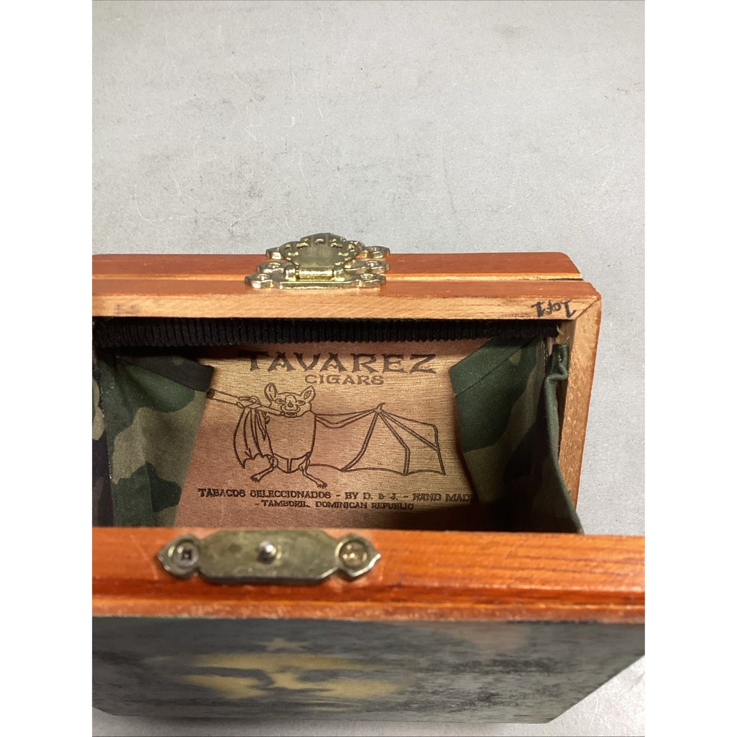 CHE GUEVARA Tavarez 2 Layer Cigar Box - Handmade In Dominican Republic