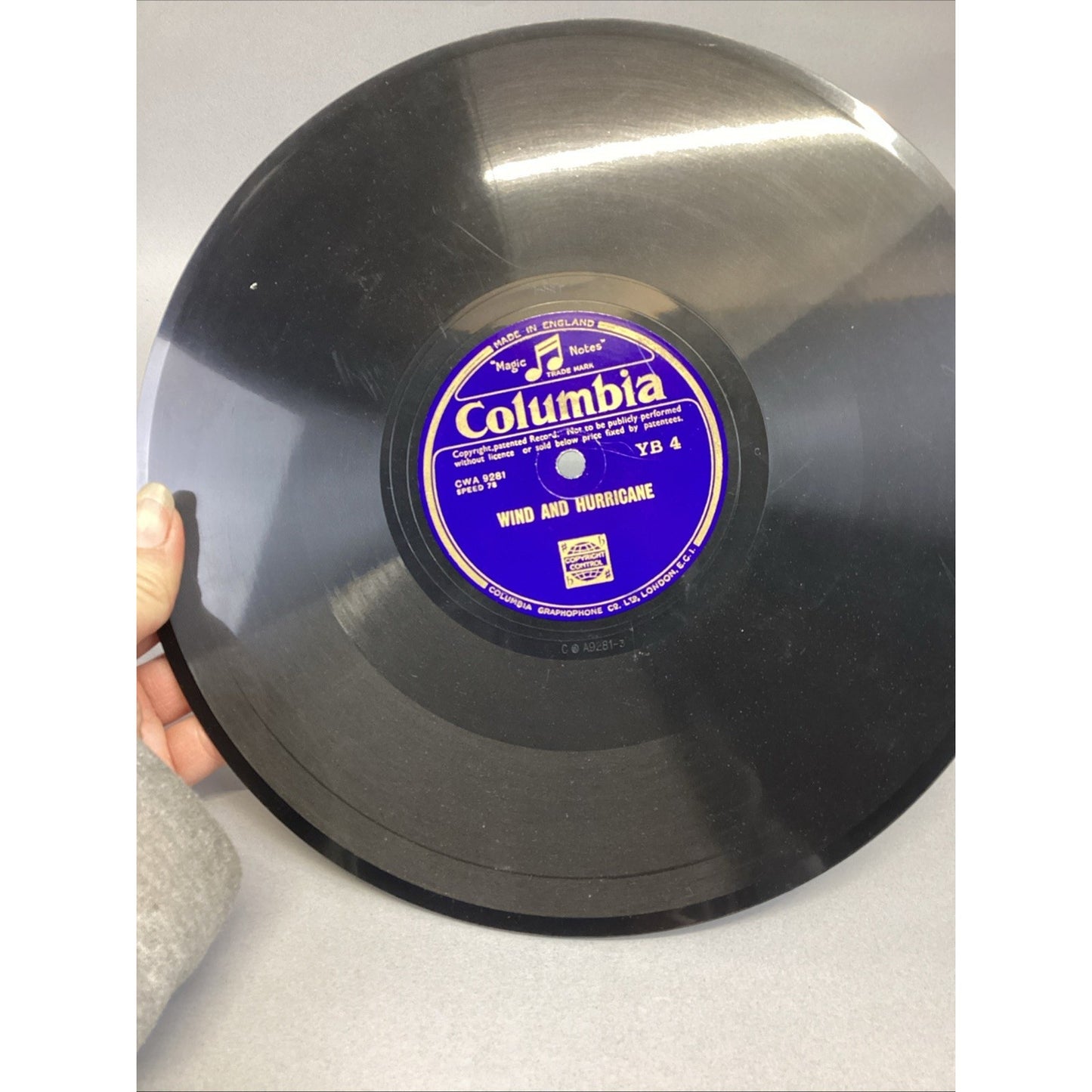 8 Columbia, Parlophone, His Masters Voice- Drum Roll, Renato, Bugle Calls & More