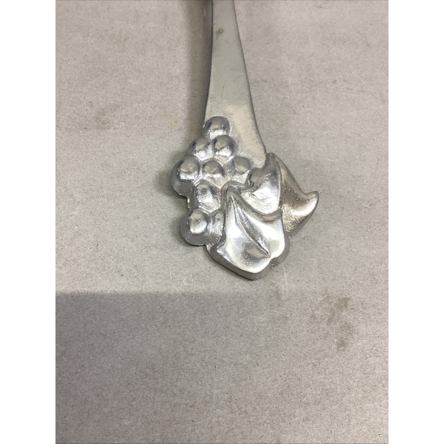 Mariposa Pewter Salad Serving Set Fork Spoon Grapes Grapevine Utensils 1990