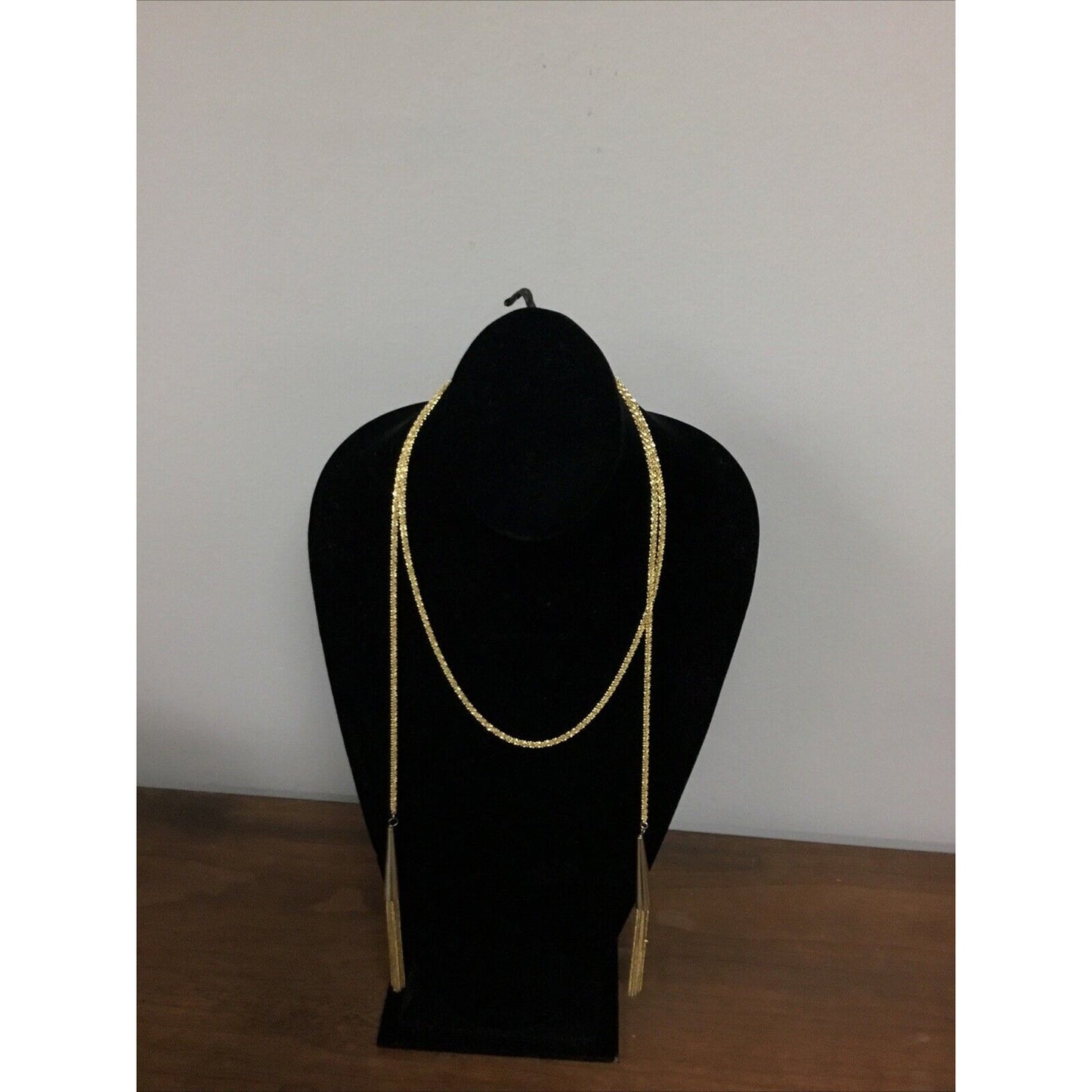 Vintage Gold Tone Single Strand Necklace