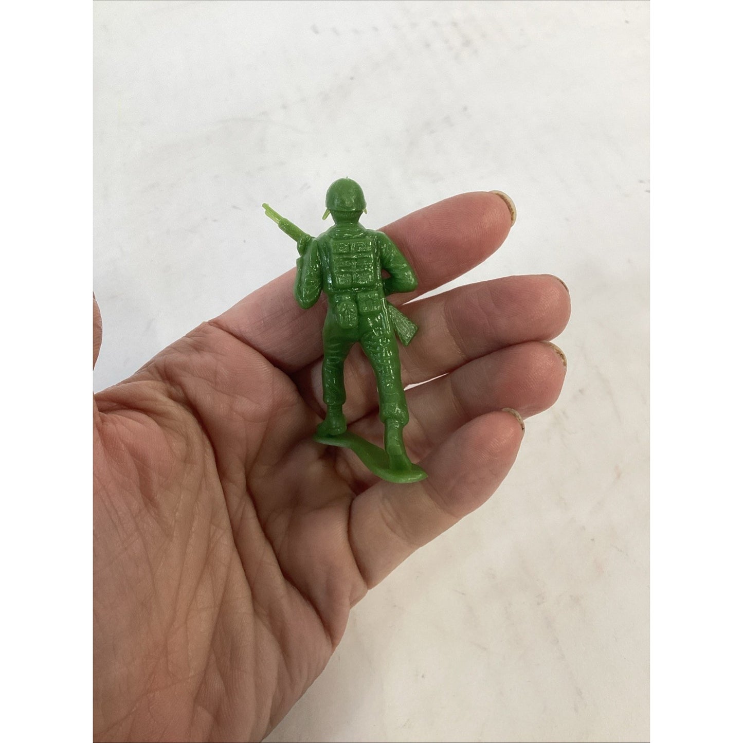 5 Vintage MPC Toy Soldier Green Russian WWII Army Men