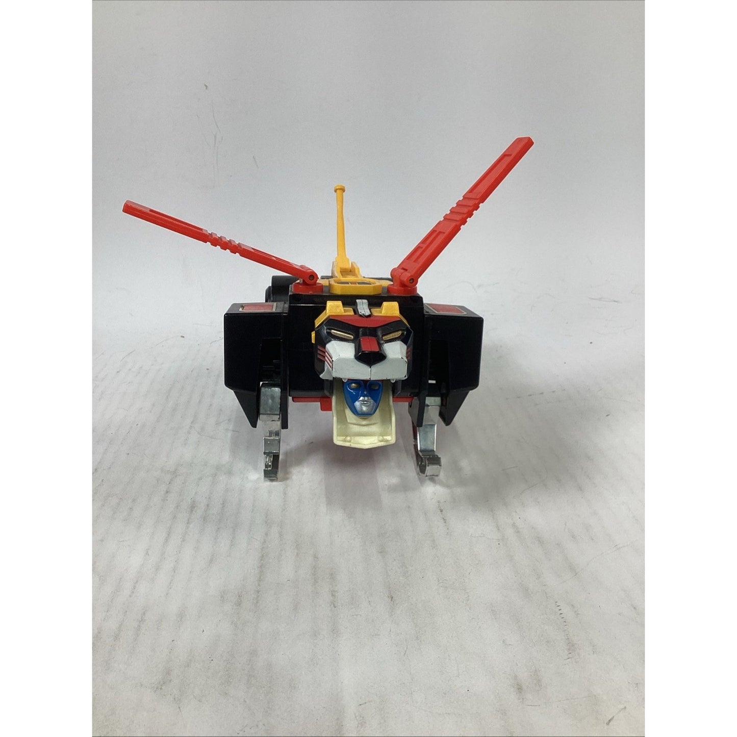 Vintage 1984 Voltron Black Lion World Events Productions w/ Tail & Wings