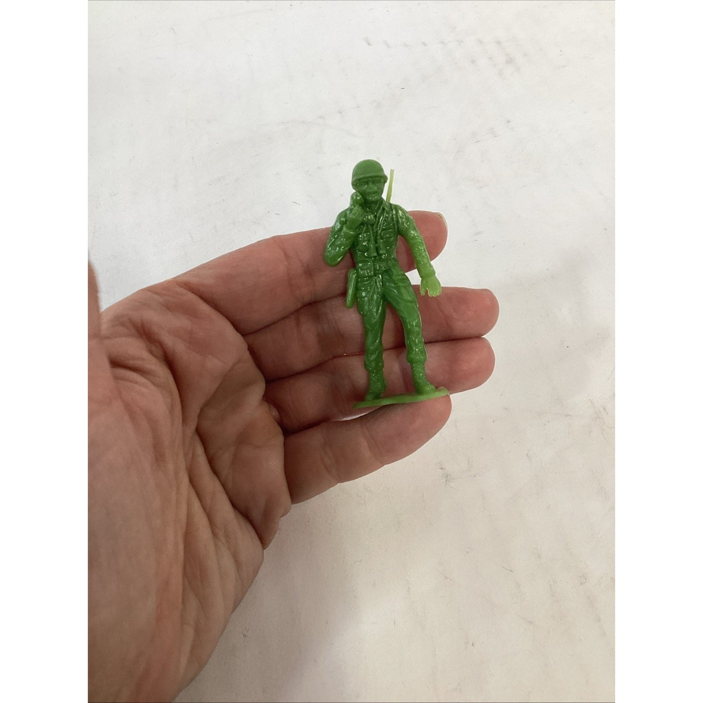 5 Vintage MPC Toy Soldier Green Russian WWII Army Men