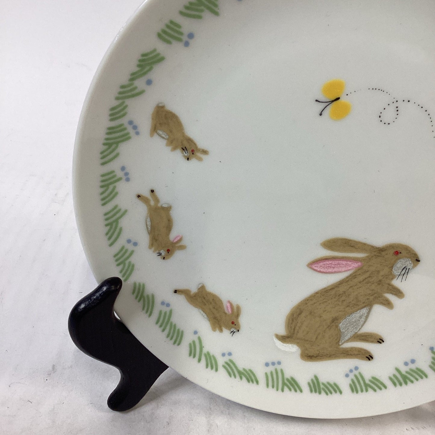 VTG Tajimi Japan Spring Rabbits Decorative Ceramic Dessert Plate - 7.25”D