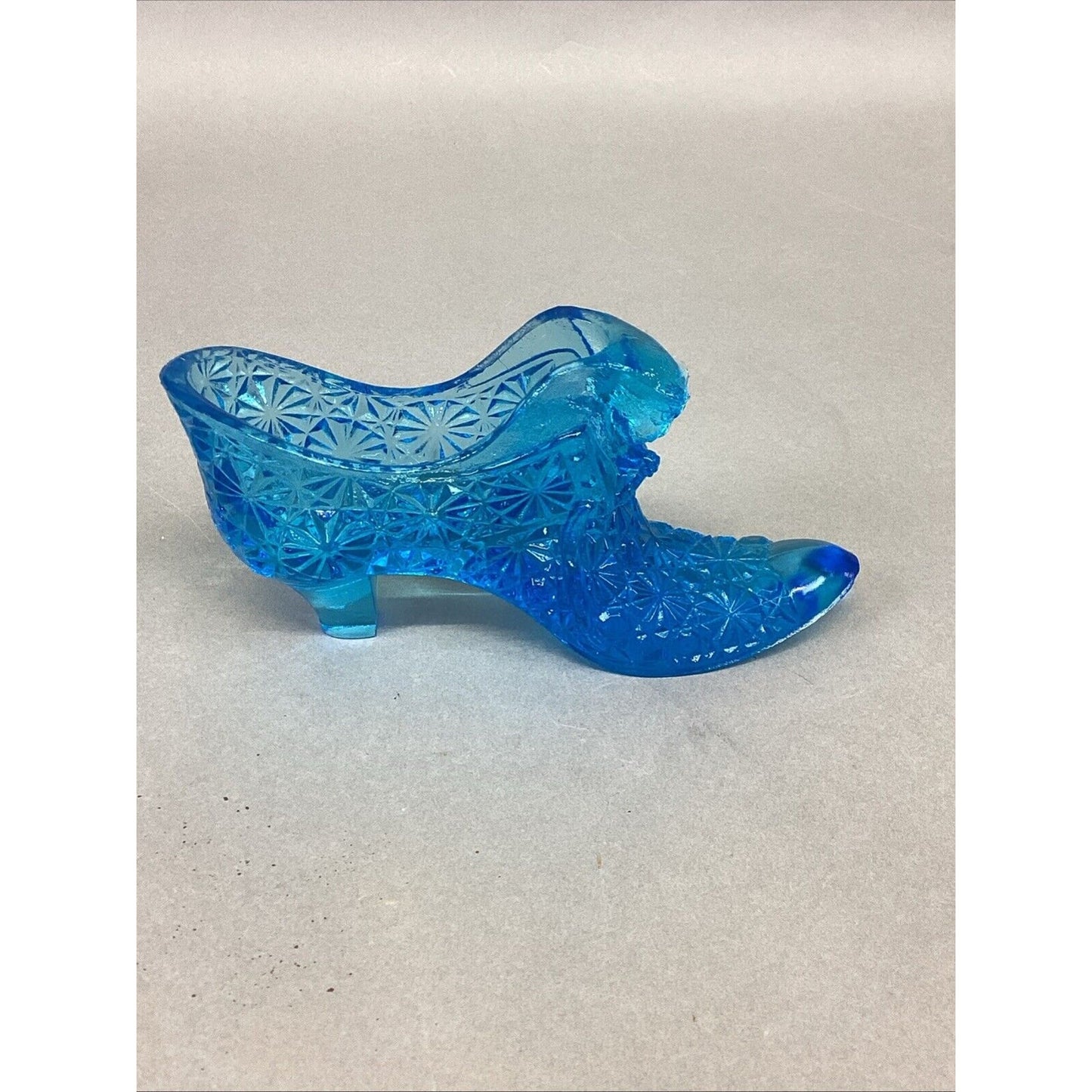 Vintage Fenton Button & Daisy Pattern Glass Blue Slipper Figurine