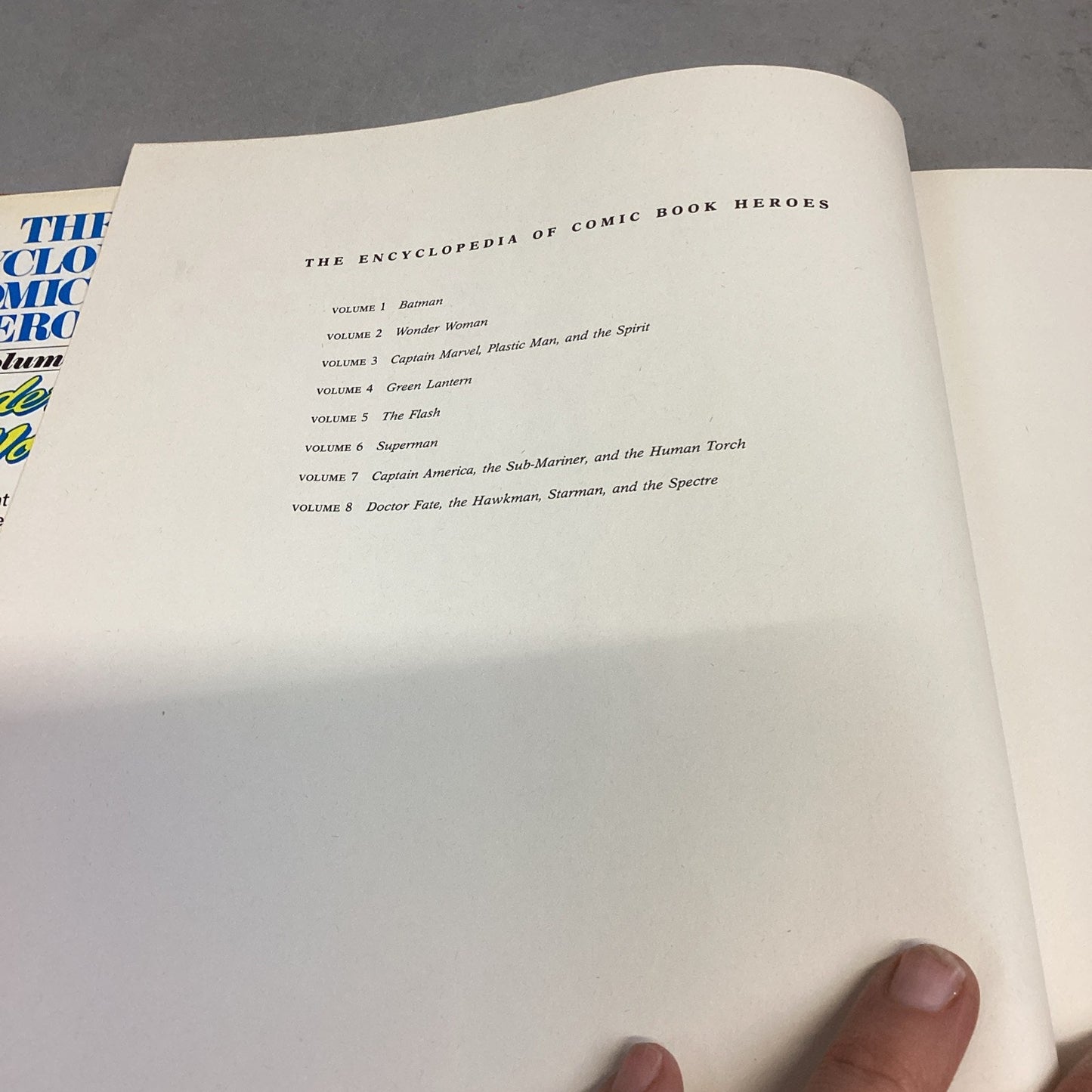 The Encyclopedia of Comic Book Heroes - 500 Entries - 1976 - Hardcover - 253 Pgs