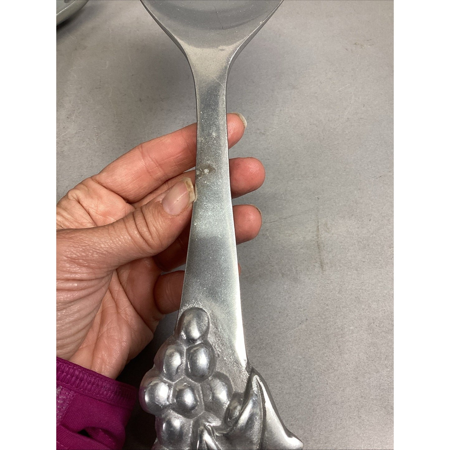 Mariposa Pewter Salad Serving Set Fork Spoon Grapes Grapevine Utensils 1990