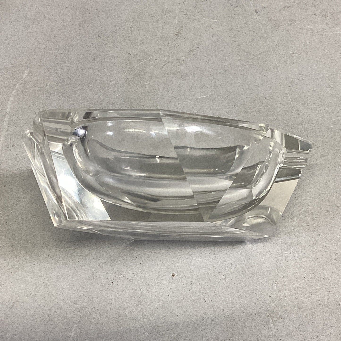 Clear Glass Cigarette Cigar Ashtray - 4.5x3.25x1.5”