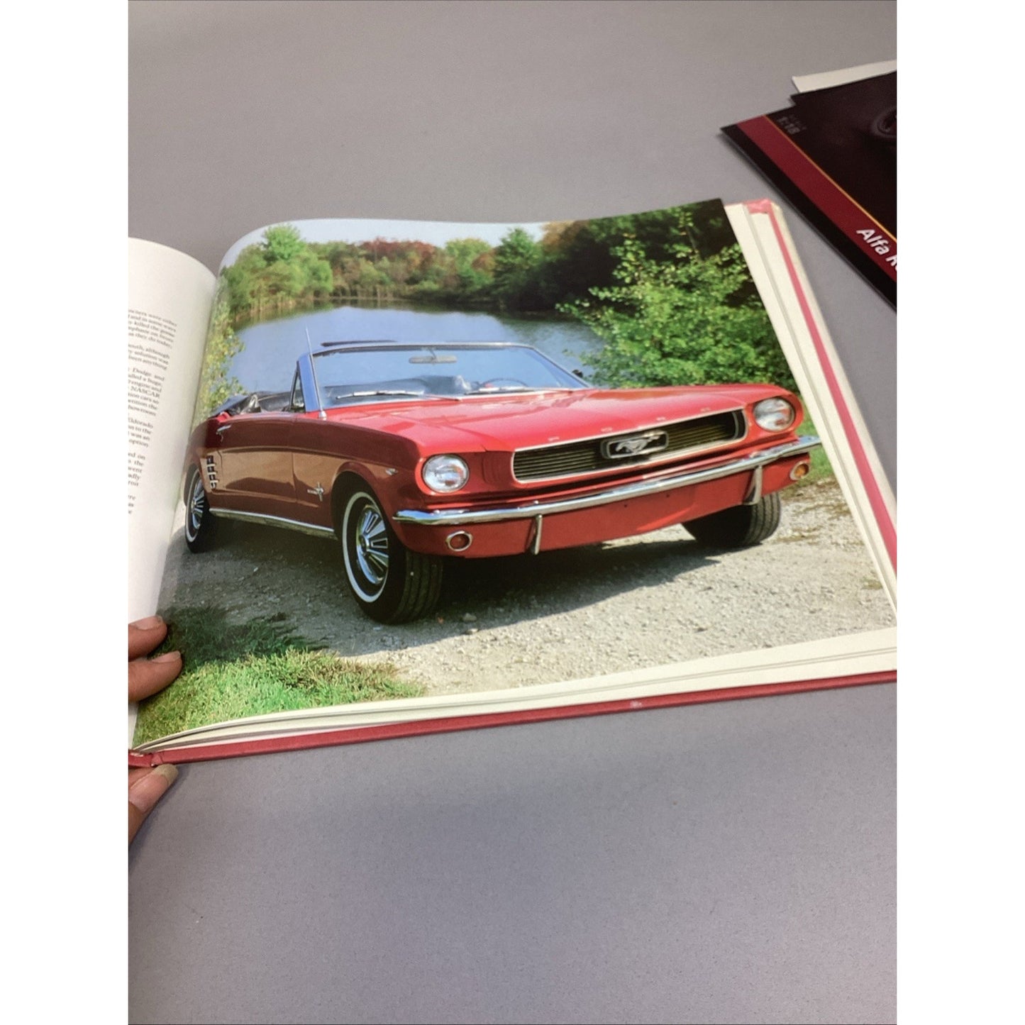 Classic American Cars 1945-1970, Alpha Romeo, Duesenberg, Ferrari Model Brochure