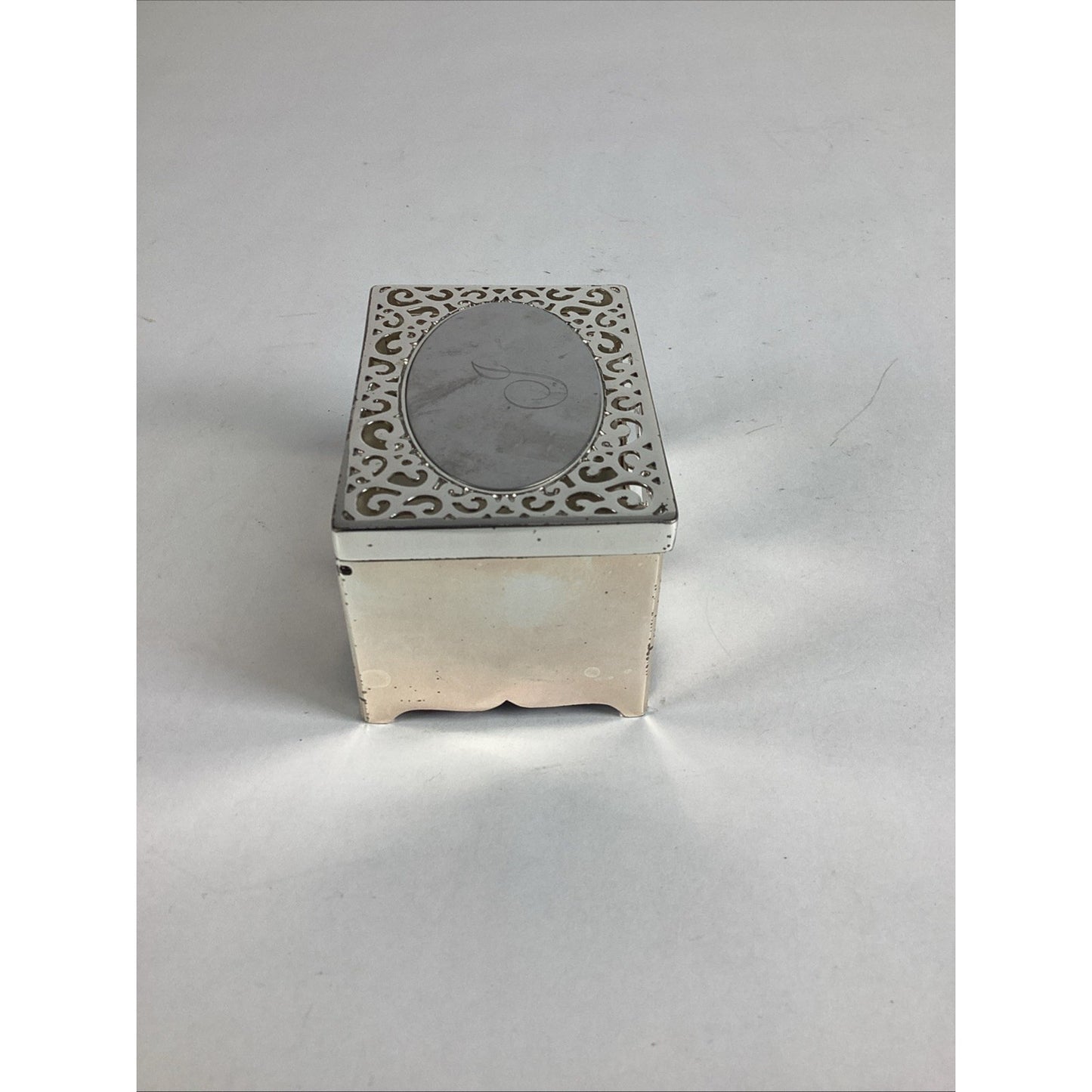 Things Remembered Silver Plated Filigree Ring Jewelry Trinket Box