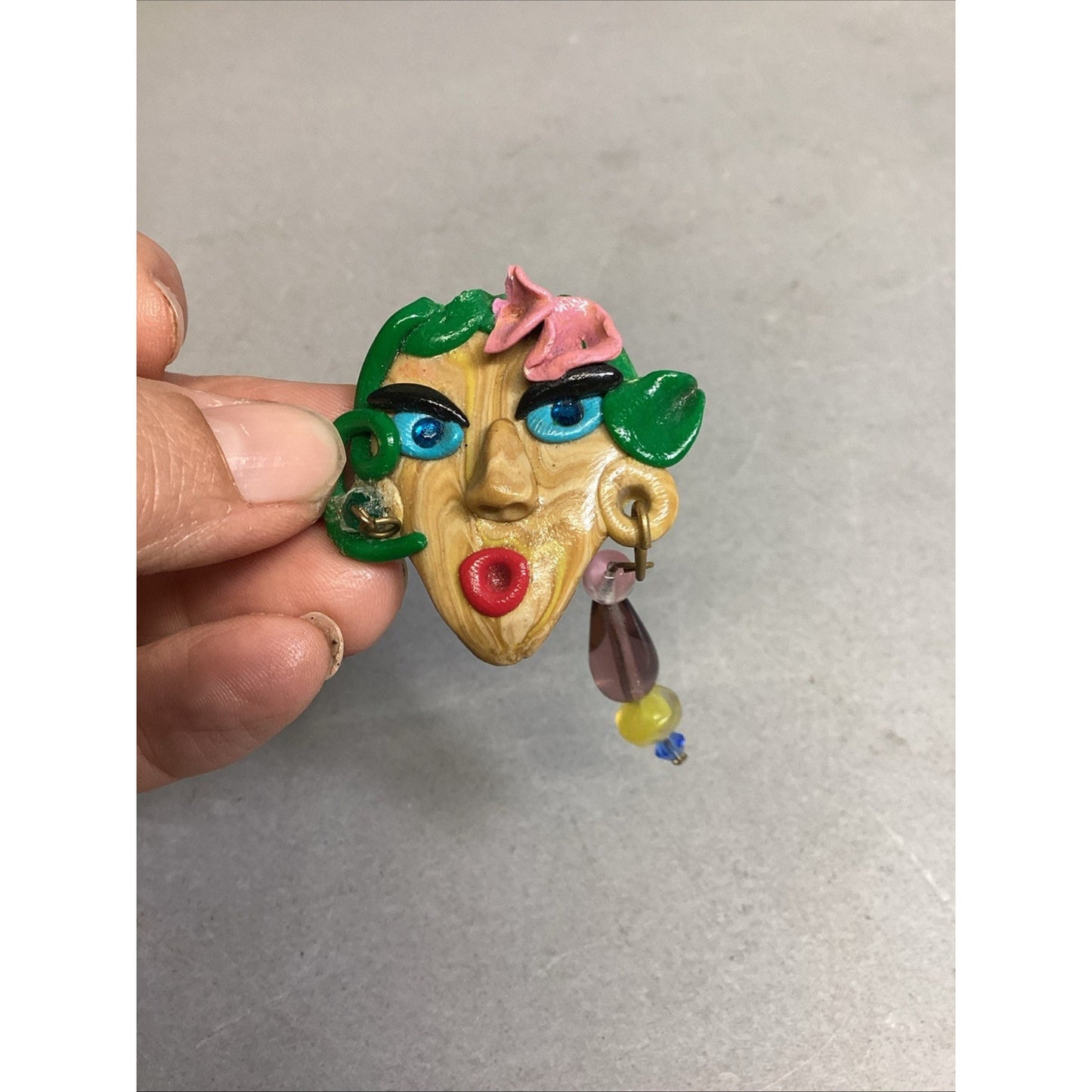Vintage Rare Lady’s Clip On Earring (Just 1)