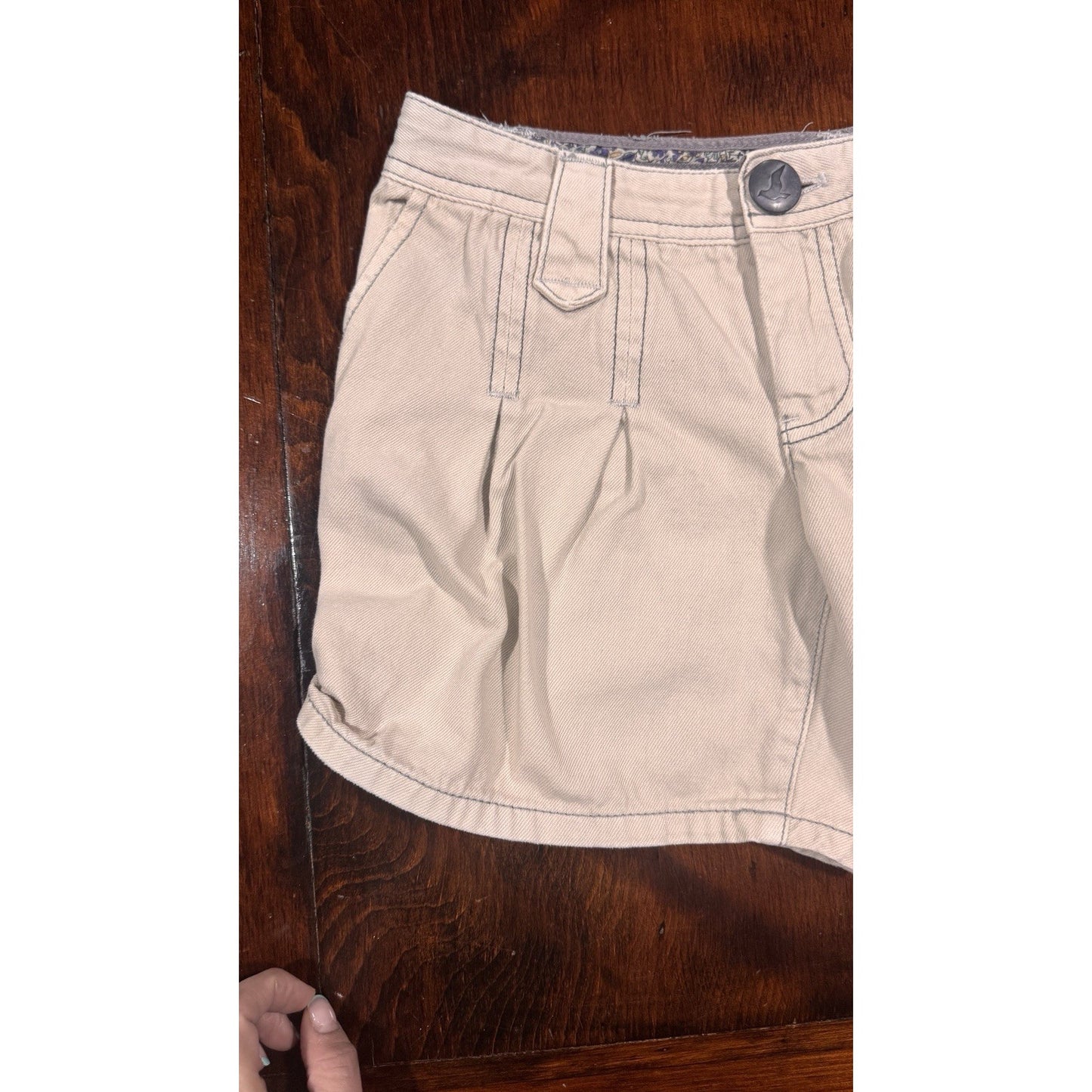 Free People Tan Khaki Shorts Size 2 Pleated Utility Button Tab Y2K