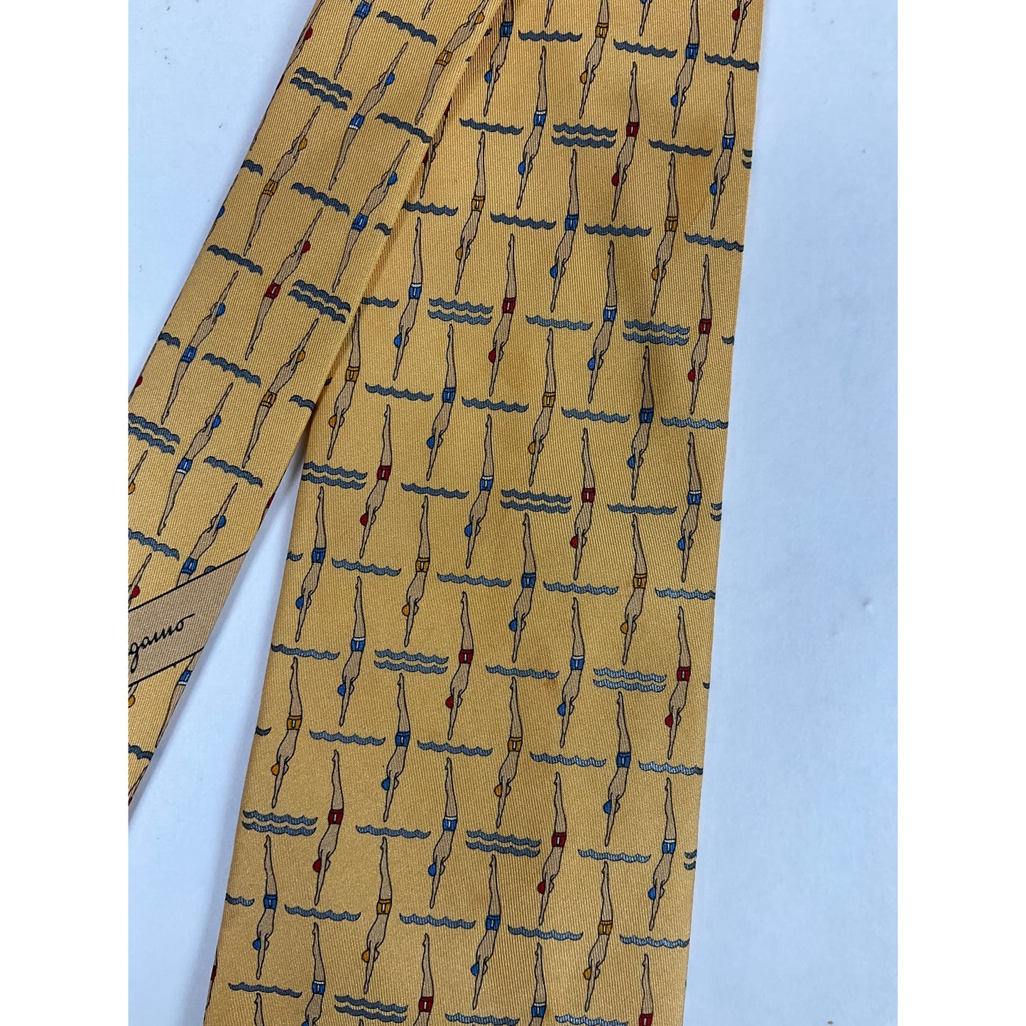 Mens Salvatore Ferragamo Diver Tie | No Box